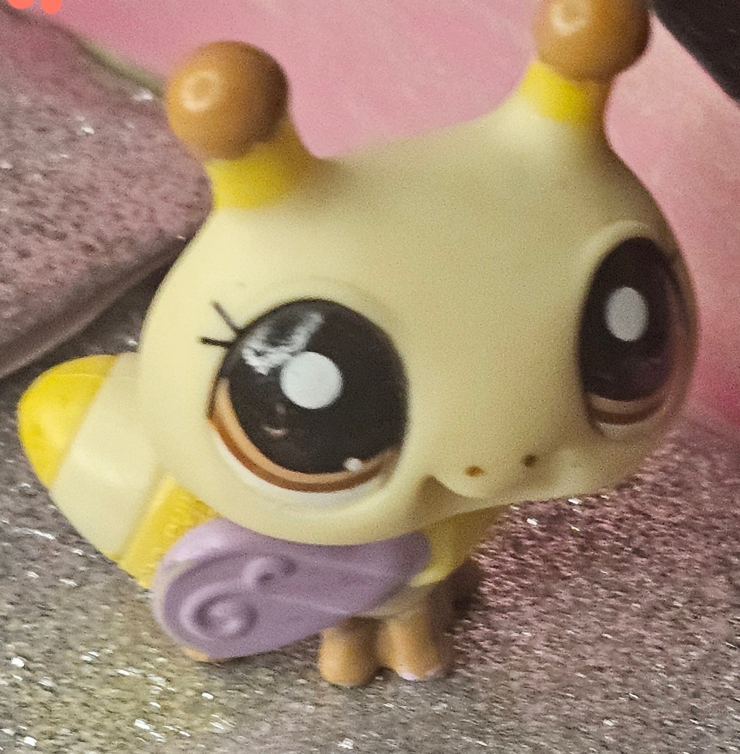 Lps #1987 Bumblebee Cream Yellow Brown Bee Spring Pets