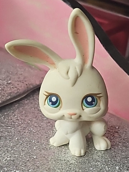 LPS White Bunny Rabbit #3 - White Blue Eyes-