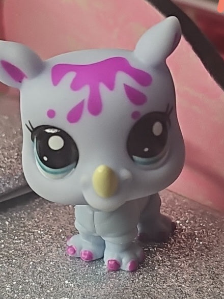 LPS Littlest Pet Shop Authentic - Purple Rhino Blue Eyes -