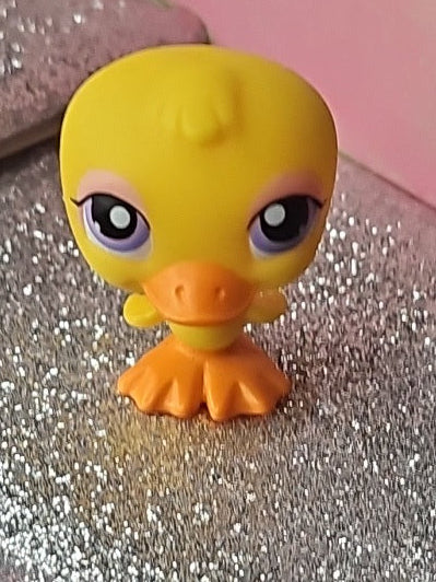Littlest Pet Shop #247 Yellow Duck With Purple Eyes LPS
