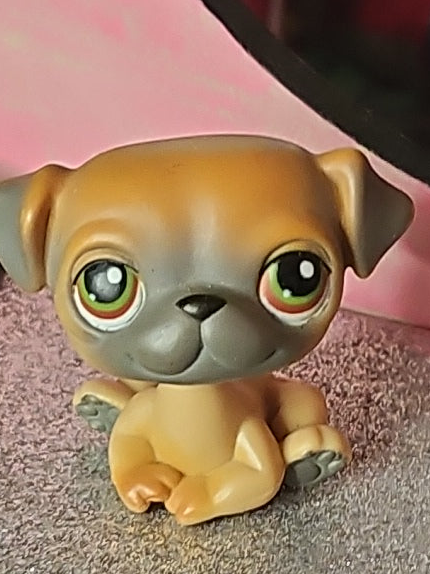 LPS #2 Brown Pug Dog w/ Green Brown Eyes