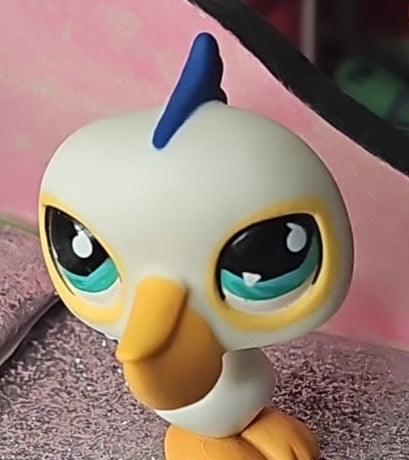 Lps #517 Pelican Bird White Yellow Blue Teardrop Eyes