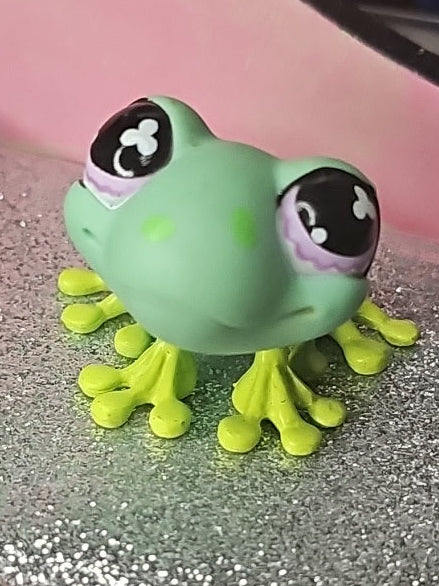LPS #479 Frog Purple Clover Eyes